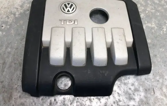 Volkswagen Golf V Engine cover (trim) 03G103925AEBILI 03G103925AE