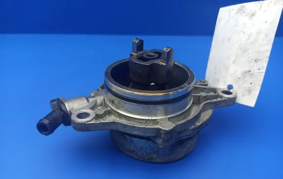 BMW 7 E65 E66 Vacuum pump 7791232 70037012 05T3051996