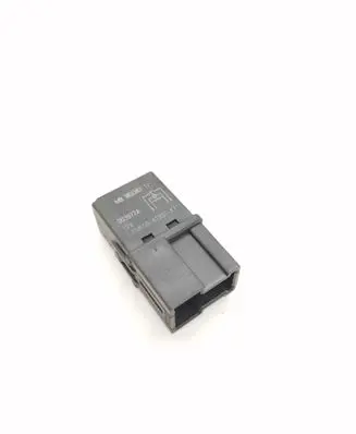Mitsubishi Space Star Other relay MB953382 003972A A1001X7