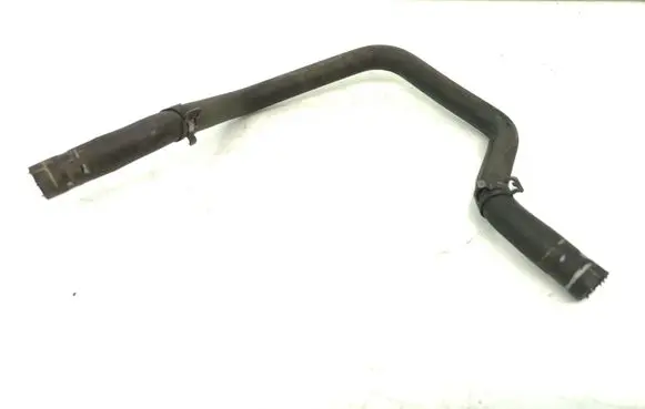 Volkswagen PASSAT B5.5 Engine coolant pipe/hose 8D0121107M
