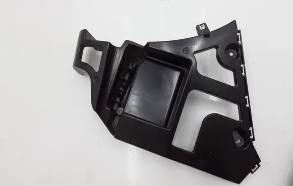 BMW X5 F15 Bumper support mounting bracket corner 7294721