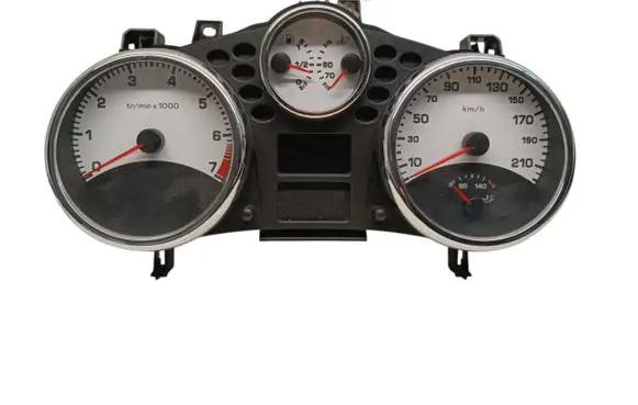 Peugeot 207 Speedometer (instrument cluster) 9662904080 10C117617 A2C5319033