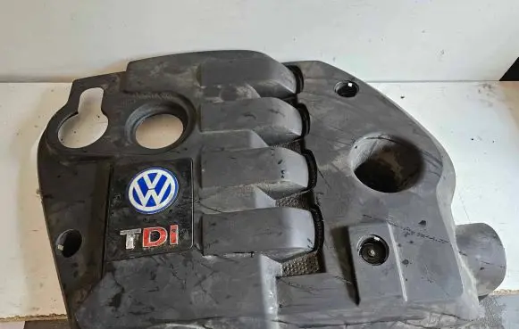 Volkswagen PASSAT B5.5 Engine cover (trim) 0134271A 054682A