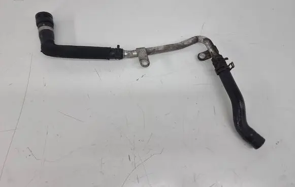 Engine coolant pipe/hose
