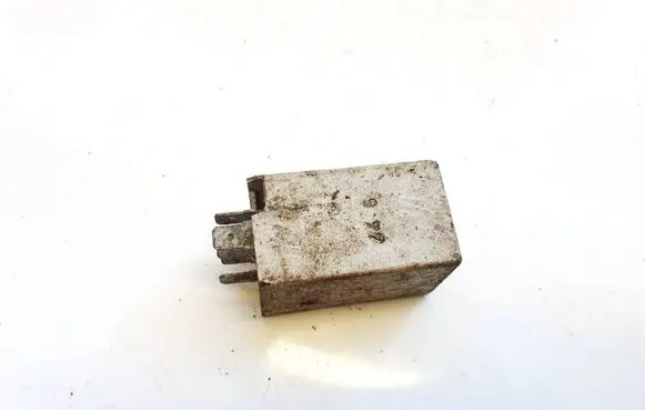 Renault Laguna I Other relay 7700844036