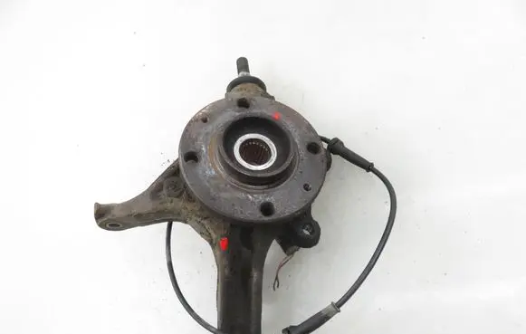 Citroen C4 Grand Picasso Front wheel hub spindle knuckle