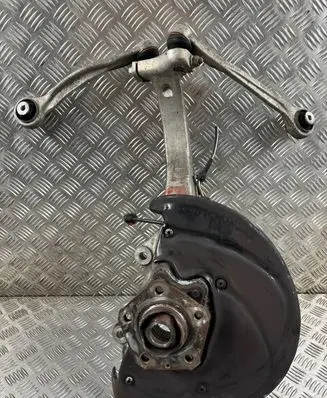 Audi Q7 4M Front wheel hub 4M0407242J