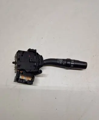 Toyota Avensis T250 Indicator stalk 173821 95470