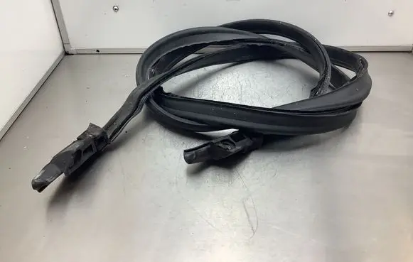 Mercedes-Benz SLK R170 Seal rubber (tailgate) A1707500098