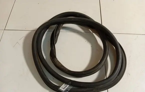 Citroen Berlingo Rubber seal rear door 
