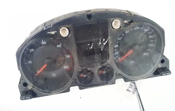 Volkswagen PASSAT B6 Speedometer (instrument cluster) a2c53194181