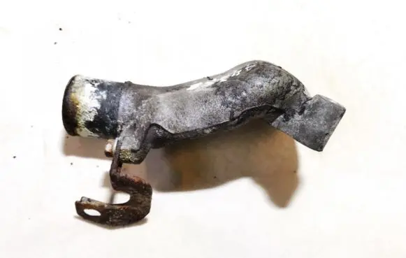 Toyota Corolla Verso E121 Engine coolant pipe/hose