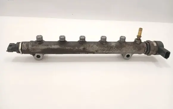 Fuel main line pipe