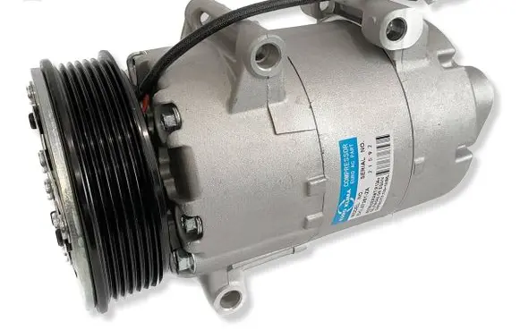 Ford Focus C-MAX Air conditioning (A/C) compressor (pump) 1016001037
