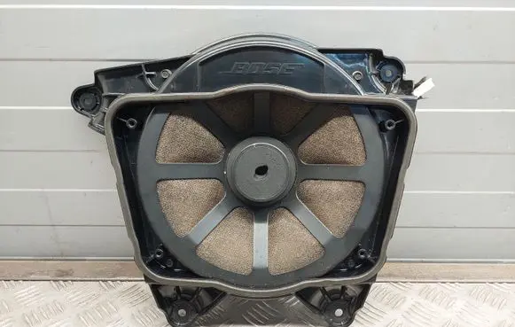 Audi A8 S8 D4 4H Subwoofer speaker 4H1035481