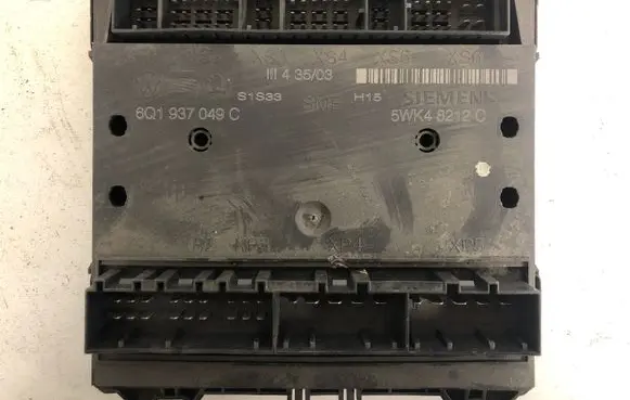 Volkswagen Polo Comfort/convenience module 6Q1937049C
