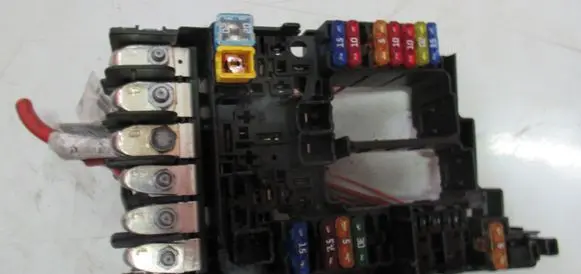Skoda Octavia Mk3 (5E) Fuse module 5Q0937125B