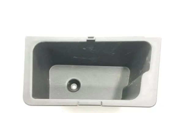 Chevrolet Captiva Glove box 96630545