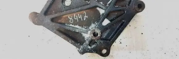 Mazda 323 Engine mounting bracket rfih