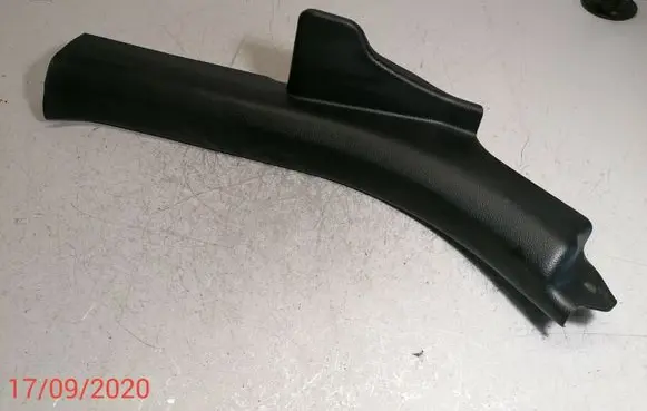 Hyundai i40 Rear seat side bottom trim 858753Z000