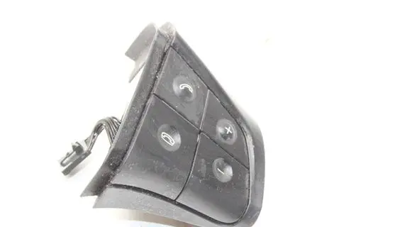 Mercedes-Benz ML W164 Steering wheel buttons/switches A1648200010