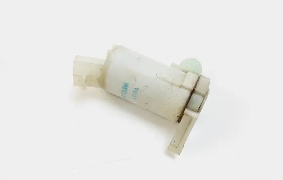 Suzuki Swift II Windscreen/windshield washer pump