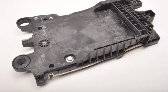 BMW 2 Active Tourer U06 Battery box tray 9855635