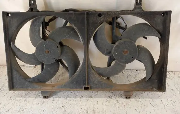 Nissan Almera N16 Fan set 8240297