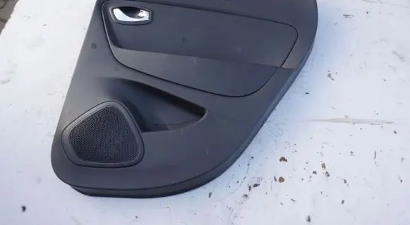 Renault Captur Rear door card panel trim
