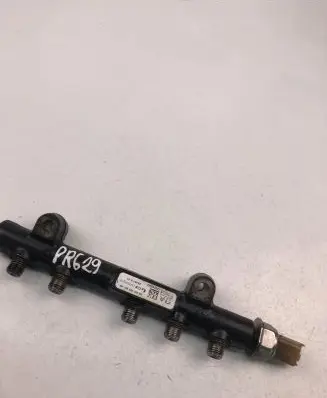 Peugeot 308 Fuel main line pipe 9804776780