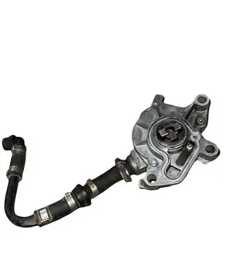 Volkswagen PASSAT B5 Vacuum pump 038145101B
