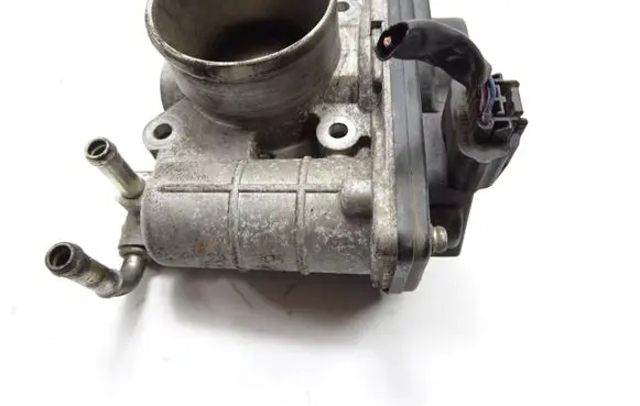Nissan Qashqai Throttle valve SERA52601 60405 G04051