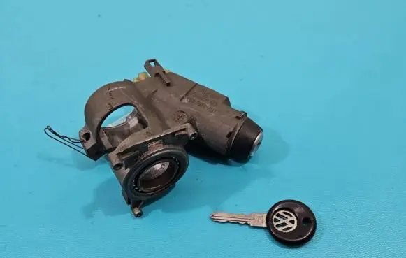 Volkswagen Polo III 6N 6N2 6NF Ignition lock 357905851 IMPRK1376075