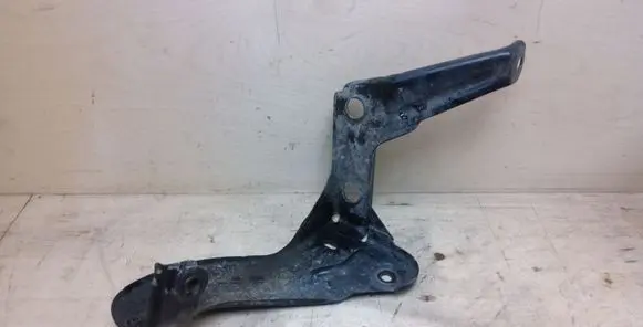 Audi A6 S6 C6 4F Intercooler pipe mounting bracket 4F0145813F