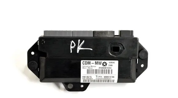 Chrysler 300 - 300C Door control unit/module P56038722A0