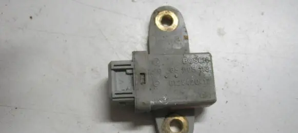 Mercedes-Benz A W168 ESP acceleration yaw rate sensor 0265005113 0125420417