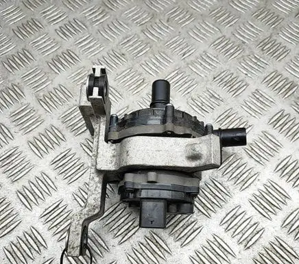 Genesis GV70 Electric auxiliary coolant/water pump 375V5JI000