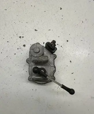Audi A6 S6 C6 4F Intake manifold valve actuator/motor 059129086L A2C53289031