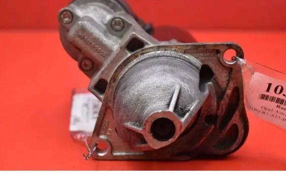 Opel Astra J Starter motor 55578921