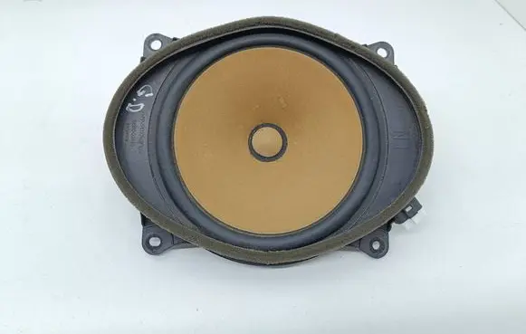 Toyota Corolla E160 E170 Rear door speaker 8616002A60