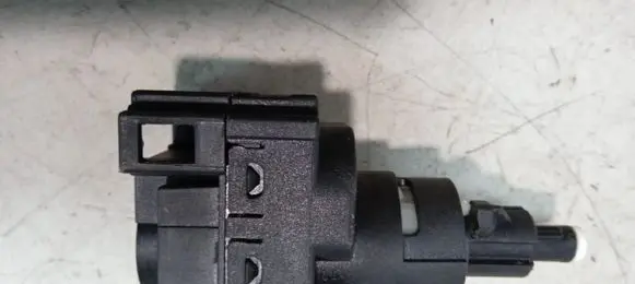 Seat Ibiza III (6L) Brake pedal sensor switch 6Q0945511