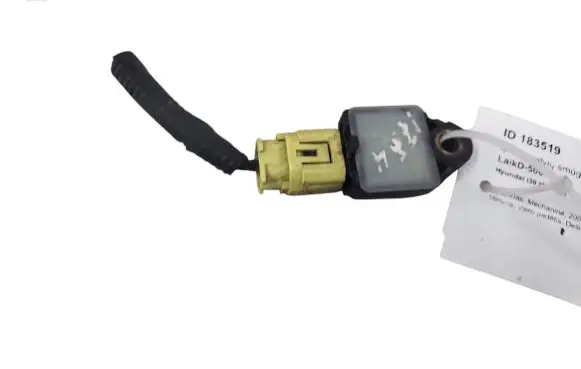 Hyundai i30 Airbag deployment crash/impact sensor 959200A100