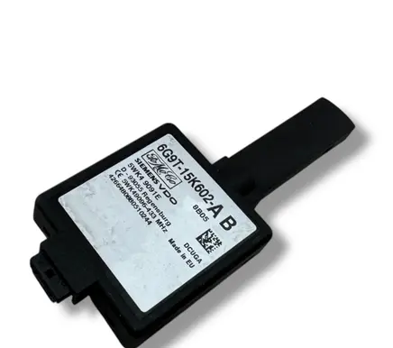 Ford Focus ST Aerial antenna amplifier 6G9T15K602AB 5WK49091E