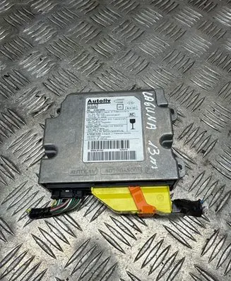 Renault Laguna III Airbag control unit/module 610901600 607004500