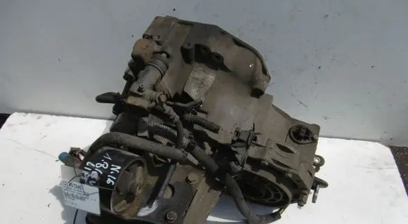 Nissan Almera Tino Manual 4 speed gearbox 