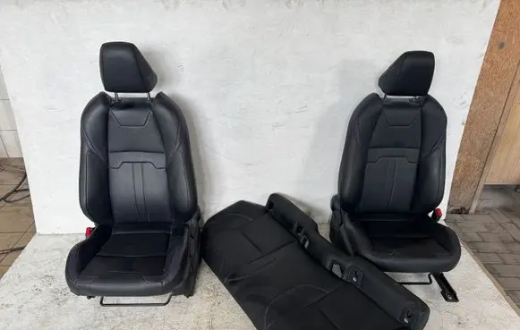 Toyota C-HR I Seat set 