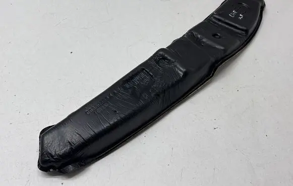 Jeep Grand Cherokee WL Fender foam support/seal 68360883AA