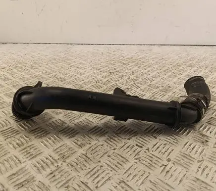 Nissan X-Trail T32 Intercooler hose/pipe 1115760S02