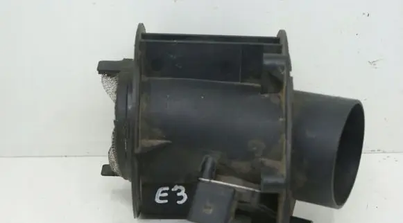 Audi A8 S8 D3 4E Mass air flow meter 057906461D