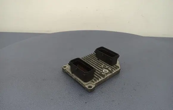 Opel Zafira A Engine control unit/module ECU 09158726